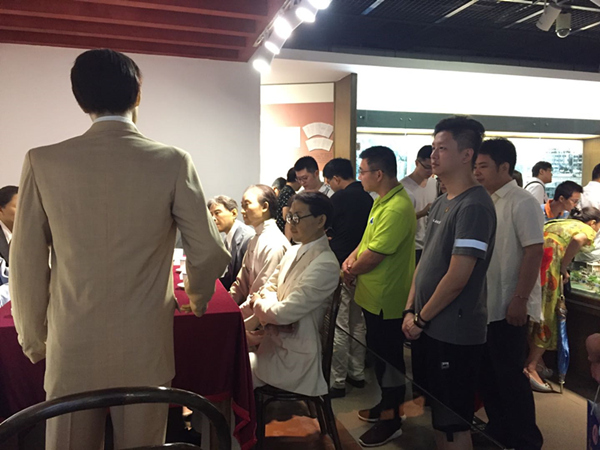 商会党支部举行迎“七一”主题党日活动(图4)
